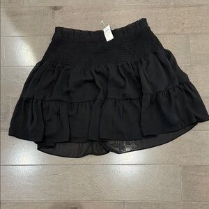 Banana Republic Black Ruffled Mini Skirt stretchy waist NWT